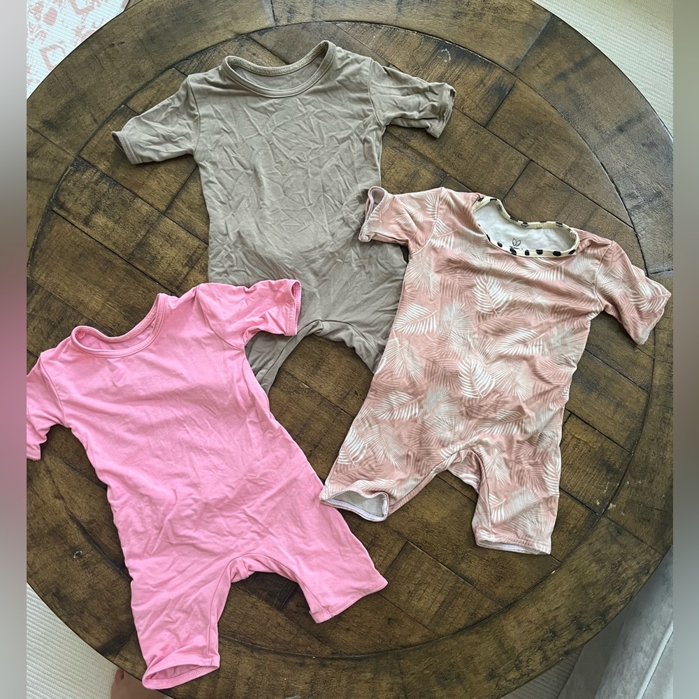 Simple Seed shorty romper bundle of 3